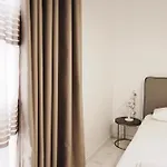 Apartments Hera * Sarandë