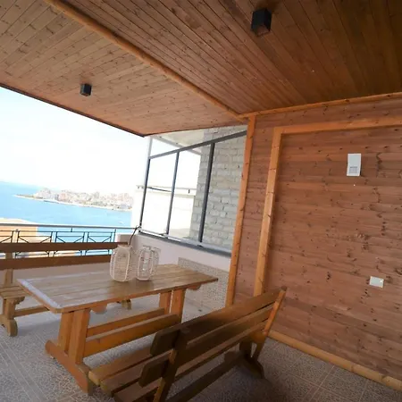 Apartment Luxury Penthouse B&e