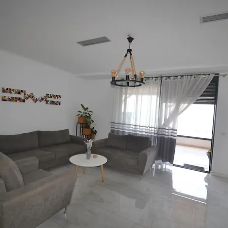 Luxury Penthouse B&e * Sarande