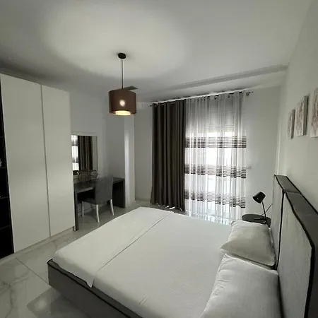Apartment Luxury Penthouse B&e Sarande