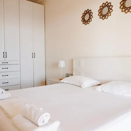Apartman Hera *