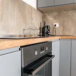Hera Apartment *