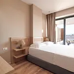 Apartment Hera *