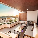 Apartment Hera