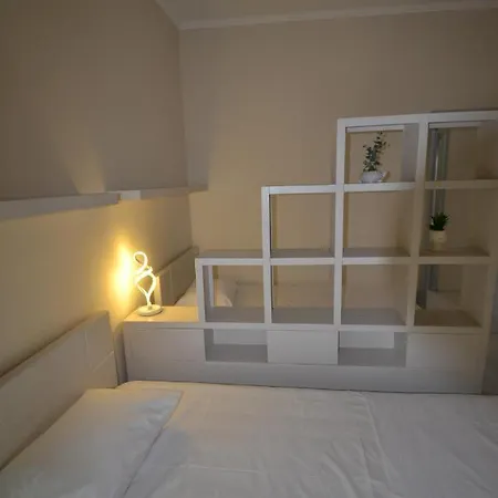 Luxury Penthouse B&e Apartmán Sarandë