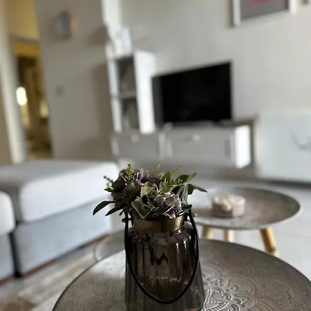 Luxury Penthouse B&e Sarandë