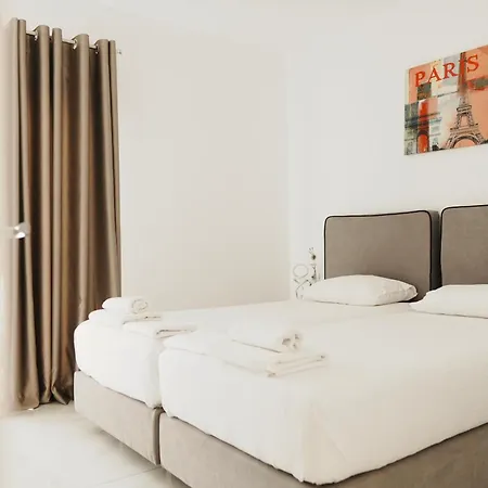 Luxury Penthouse B&e