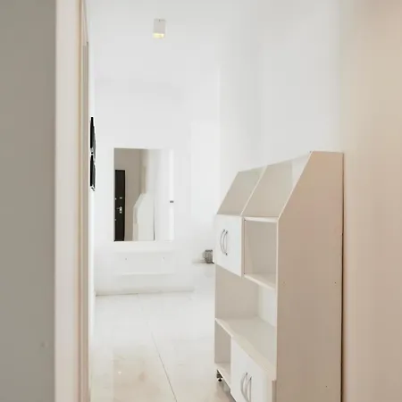Luxury Penthouse B&e Appartement Saranda
