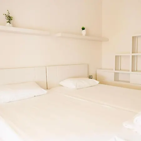 Hera Apartament *