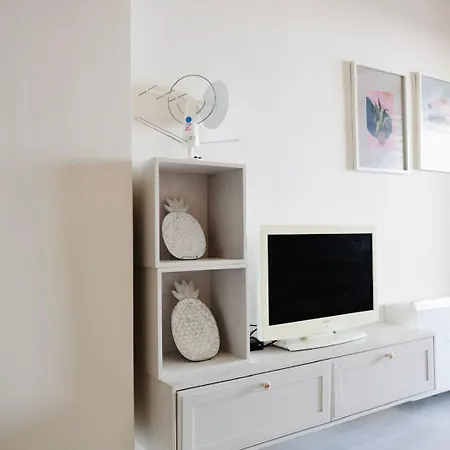 Luxury Penthouse B&e Apartment Sarande