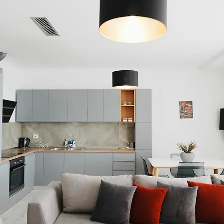 Apartment Luxury Penthouse B&e Sarande
