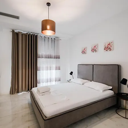 Luxury Penthouse B&e 公寓 Sarandë