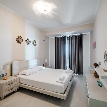 Luxury Penthouse B&e *