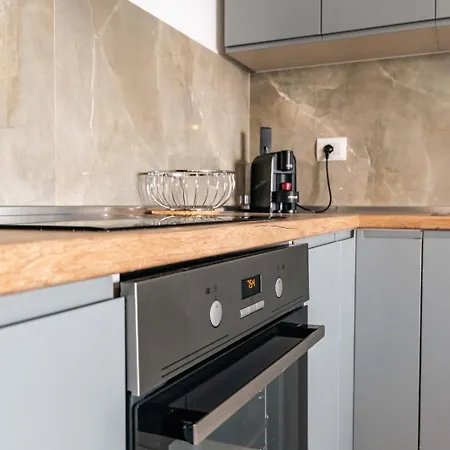 Hera Apartament *