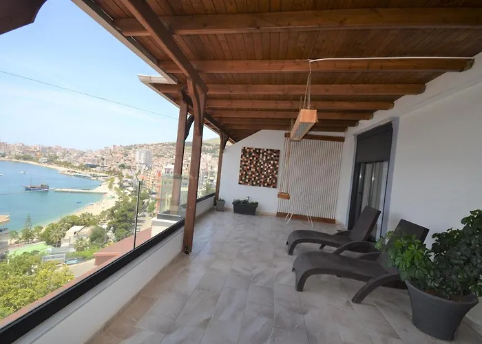 Luxury Penthouse B&e Apartment Sarandë