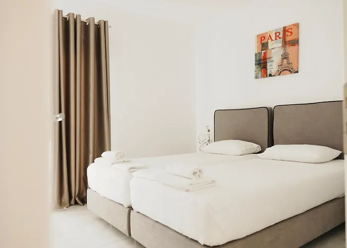 Luxury Penthouse B&e