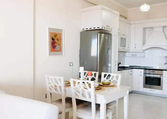 Luxury Penthouse B&e * Sarandë