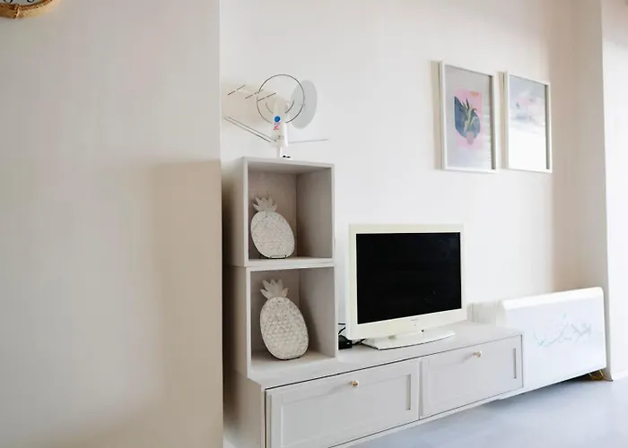 Luxury Penthouse B&e Apartment Sarande