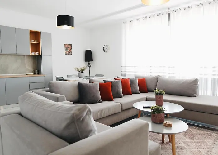 Luxury Penthouse B&e * Sarandë