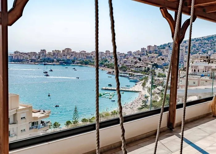 Luxury Penthouse B&e Apartment