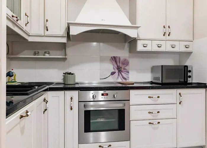 Luxury Penthouse B&e * Sarandë