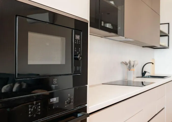 Luxury Penthouse B&e * Sarandë